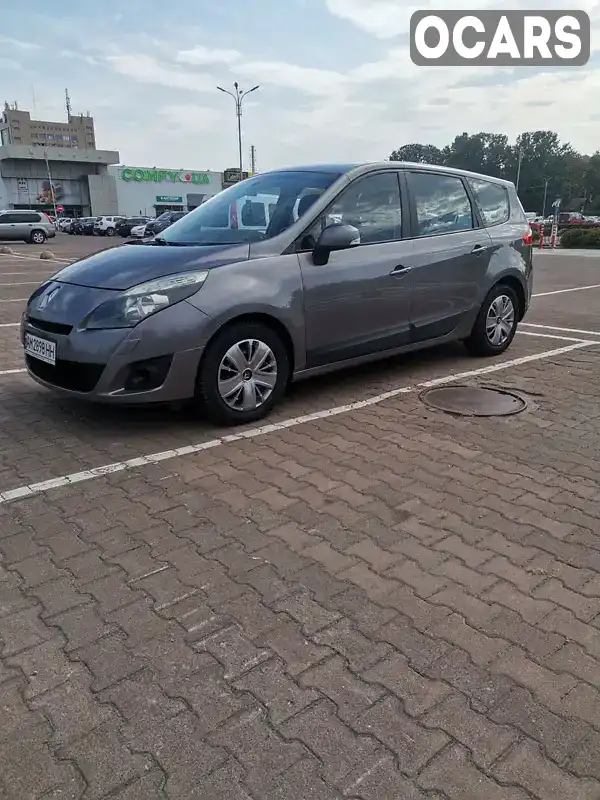 Минивэн Renault Grand Scenic 2010 1.87 л. Ручная / Механика обл. Житомирская, Житомир - Фото 1/21