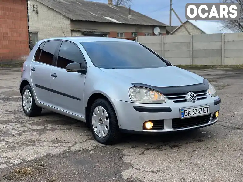 Хетчбек Volkswagen Golf 2006 1.9 л. Ручна / Механіка обл. Рівненська, Рокитне - Фото 1/21