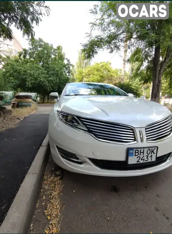 3LN6L2LU4ER811315 Lincoln MKZ 2013 Седан 2 л. Фото 1