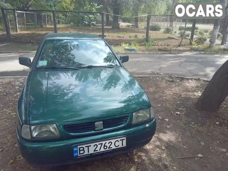 Седан SEAT Cordoba 1997 1.4 л. Ручна / Механіка обл. Миколаївська, Миколаїв - Фото 1/4