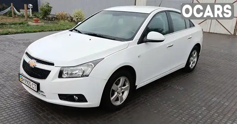 Седан Chevrolet Cruze 2012 1.8 л. Автомат обл. Одеська, Роздільна - Фото 1/13