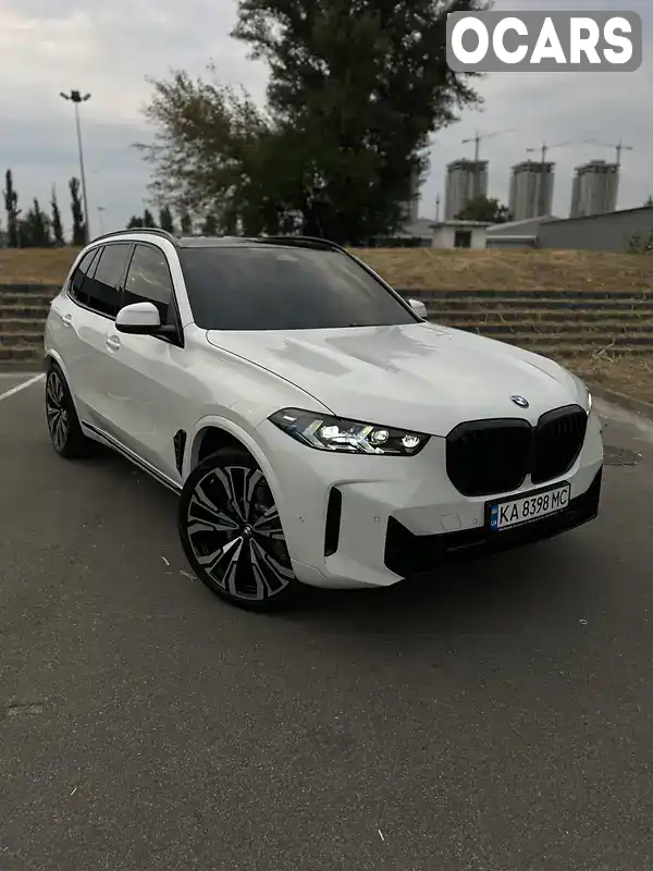 Позашляховик / Кросовер BMW X5 2023 2.99 л. Автомат обл. Київська, Київ - Фото 1/21