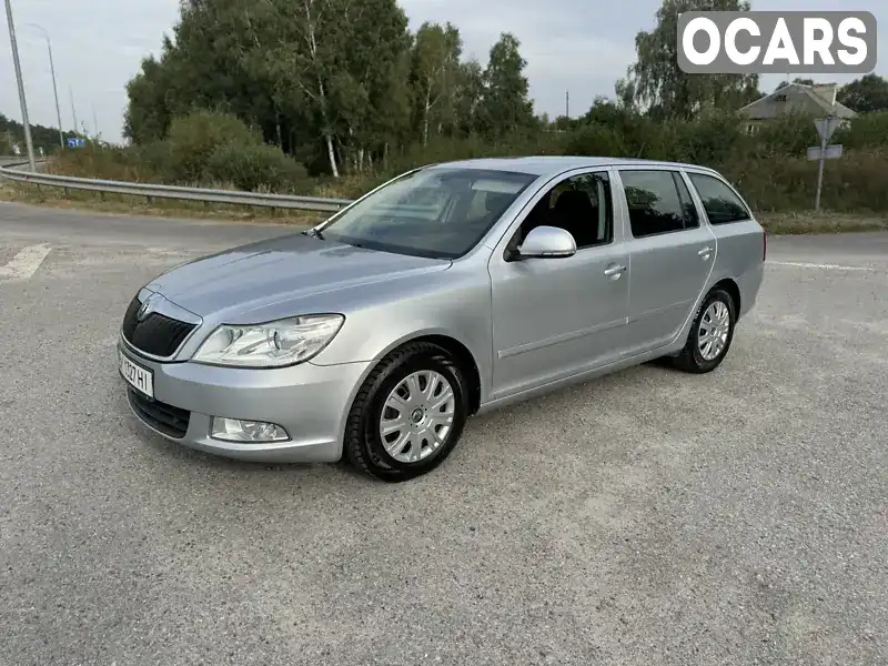 Універсал Skoda Octavia 2010 1.6 л. Ручна / Механіка обл. Рівненська, Радивилів - Фото 1/20