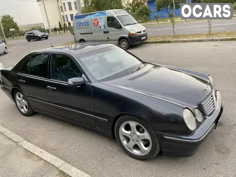 Седан Mercedes-Benz E-Class 1999 3.2 л. Автомат обл. Чернівецька, Чернівці - Фото 1/21