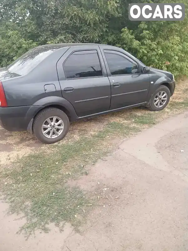 Седан Dacia Logan 2006 1.4 л. Ручна / Механіка обл. Дніпропетровська, Кривий Ріг - Фото 1/4