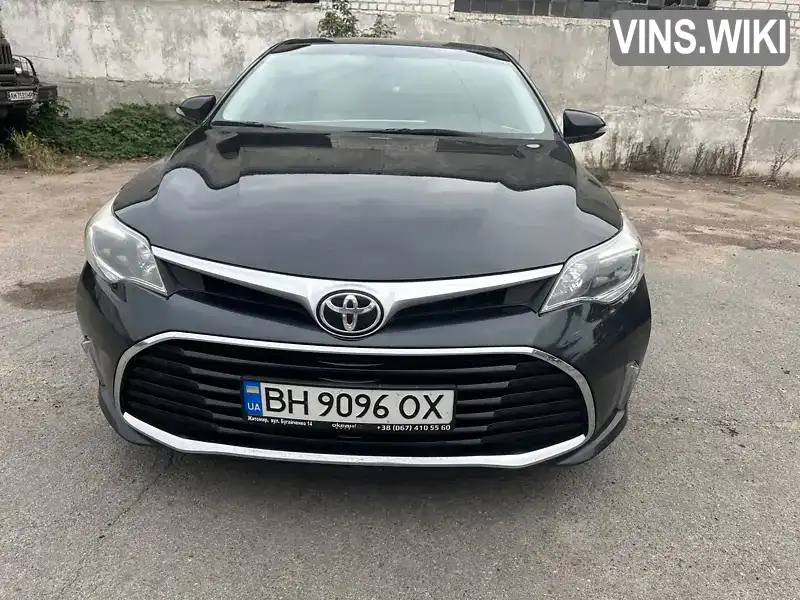 Седан Toyota Avalon 2015 3.46 л. Автомат обл. Житомирская, Житомир - Фото 1/14