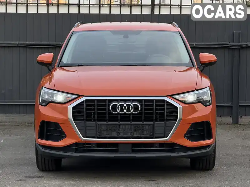 Внедорожник / Кроссовер Audi Q3 2020 1.4 л. Автомат обл. Киевская, Киев - Фото 1/19