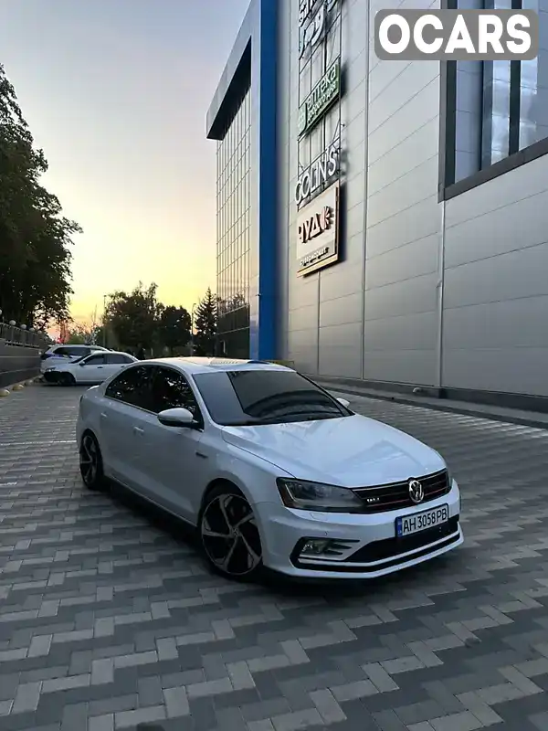 Седан Volkswagen Jetta 2017 2 л. Автомат обл. Донецкая, Краматорск - Фото 1/15