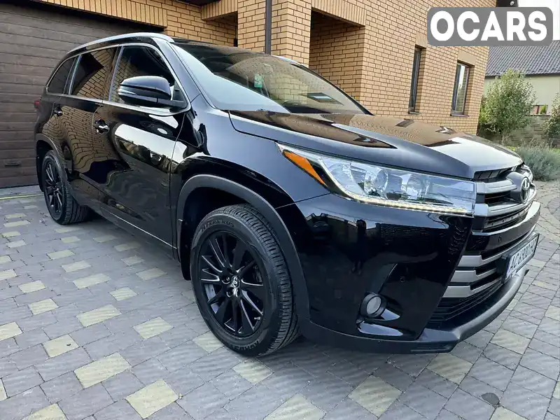 Позашляховик / Кросовер Toyota Highlander 2017 3.46 л. Автомат обл. Волинська, Луцьк - Фото 1/21