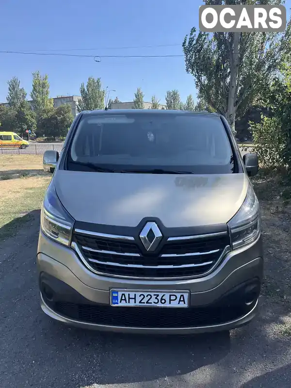 Мінівен Renault Trafic 2019 2 л. Ручна / Механіка обл. Донецька, Добропілля - Фото 1/12