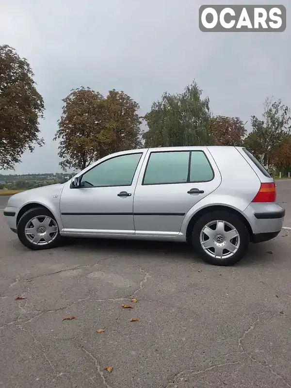 Хетчбек Volkswagen Golf 2003 1.6 л. Ручна / Механіка обл. Черкаська, Звенигородка - Фото 1/21