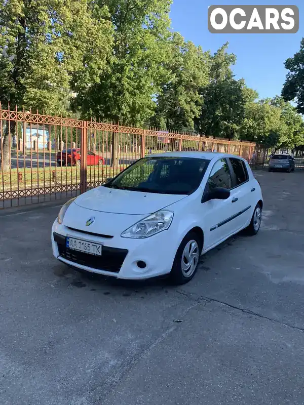 Хетчбек Renault Clio 2012 1.5 л. Ручна / Механіка обл. Чернігівська, Чернігів - Фото 1/11