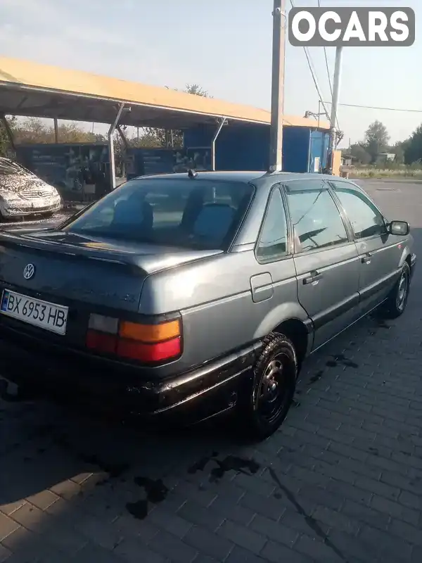 WVWZZZ31ZKB122640 Volkswagen Passat 1989 Седан 1.8 л. Фото 3