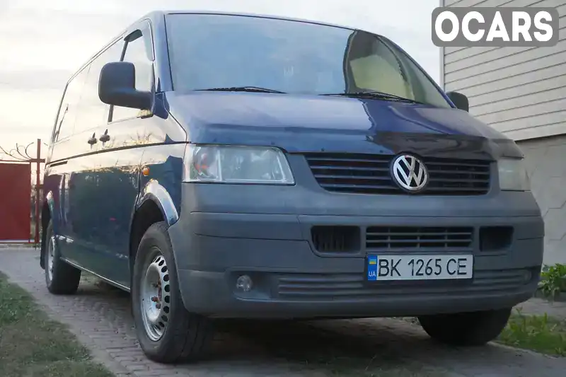 Минивэн Volkswagen Transporter 2006 2.46 л. Ручная / Механика обл. Ровенская, Рокитное - Фото 1/21