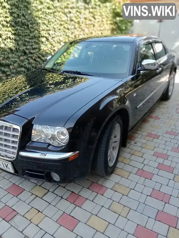 1C3H8B3R68Y105631 Chrysler 300C 2008 Седан 2.74 л. Фото 2