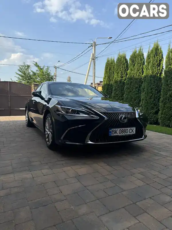 Седан Lexus ES 2019 2.49 л. Автомат обл. Рівненська, Рівне - Фото 1/21