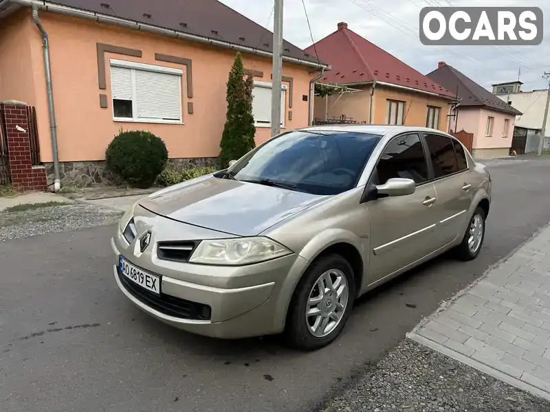 Седан Renault Megane 2008 1.6 л. Ручна / Механіка обл. Закарпатська, Мукачево - Фото 1/17