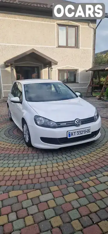 Хэтчбек Volkswagen Golf 2010 1.6 л. Ручная / Механика обл. Ивано-Франковская, Ивано-Франковск - Фото 1/12