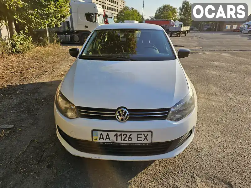 XW8ZZZ61ZDG008431 Volkswagen Polo 2012 Седан 1.6 л. Фото 2