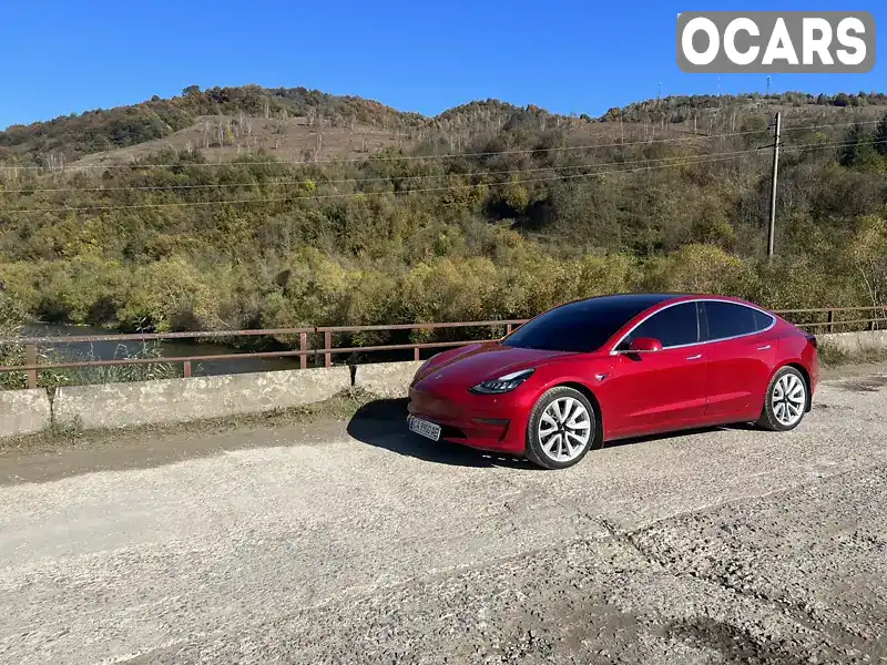 Седан Tesla Model 3 2018 null_content л. обл. Черкаська, Черкаси - Фото 1/3