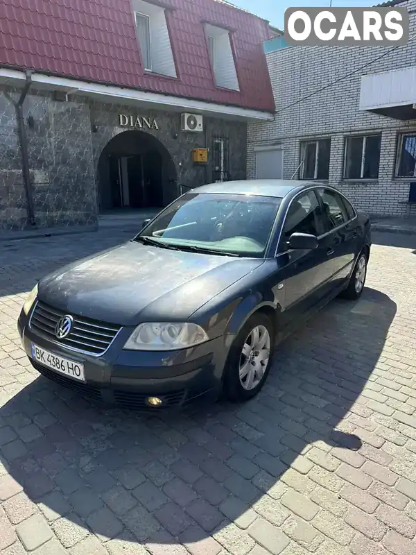 Седан Volkswagen Passat 2003 1.9 л. Ручна / Механіка обл. Рівненська, Костопіль - Фото 1/15