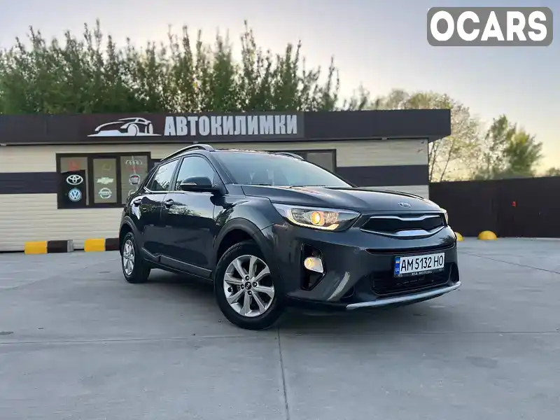 Позашляховик / Кросовер Kia Stonic 2020 1.4 л. Автомат обл. Вінницька, Вінниця - Фото 1/21