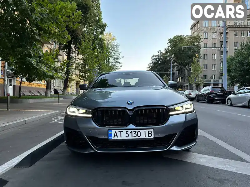 WBAJB1C58JB374547 BMW 5 Series 2018 Седан 2 л. Фото 3