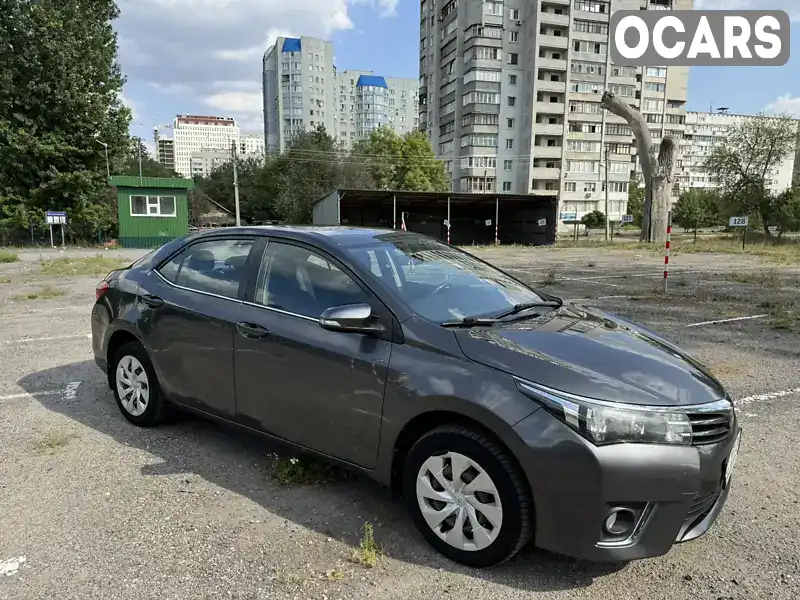 Седан Toyota Corolla 2016 1.6 л. Ручна / Механіка обл. Полтавська, Кременчук - Фото 1/21