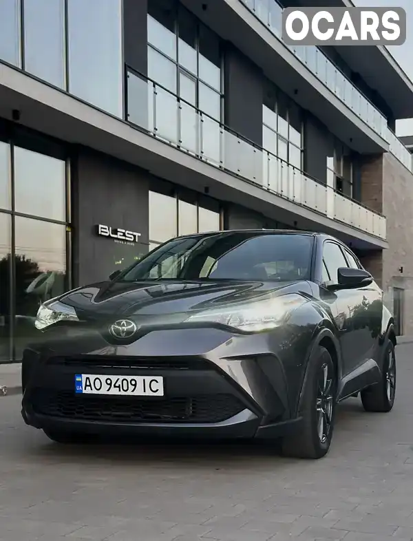 Позашляховик / Кросовер Toyota C-HR 2019 1.99 л. Автомат обл. Закарпатська, Ужгород - Фото 1/21