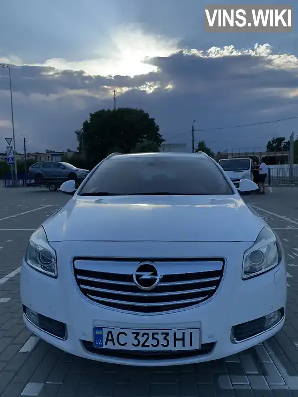 Універсал Opel Insignia 2011 1.96 л. Ручна / Механіка обл. Волинська, Ковель - Фото 1/21