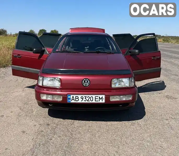 Седан Volkswagen Passat 1988 1.8 л. Ручная / Механика обл. Винницкая, Бар - Фото 1/9