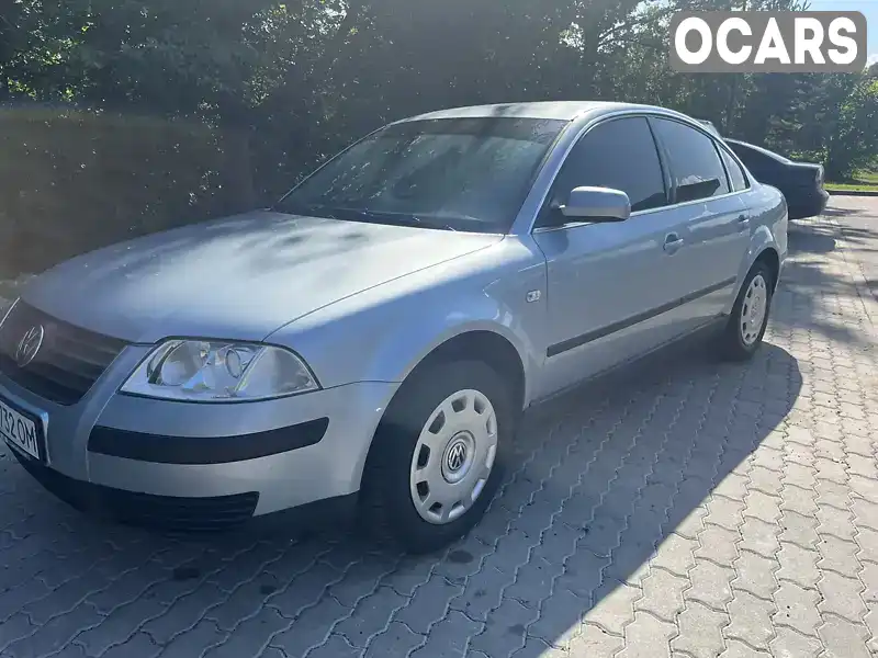 Седан Volkswagen Passat 2002 1.6 л. Ручная / Механика обл. Львовская, location.city.dobromyl - Фото 1/21