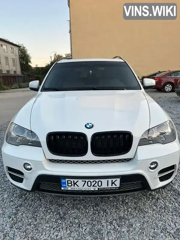 Внедорожник / Кроссовер BMW X5 2011 2.99 л. Автомат обл. Ровенская, Ровно - Фото 1/14