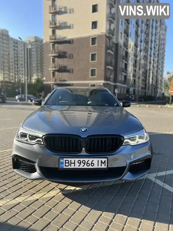 WBAJE5C50JWA95149 BMW 5 Series 2018 Седан 3 л. Фото 2