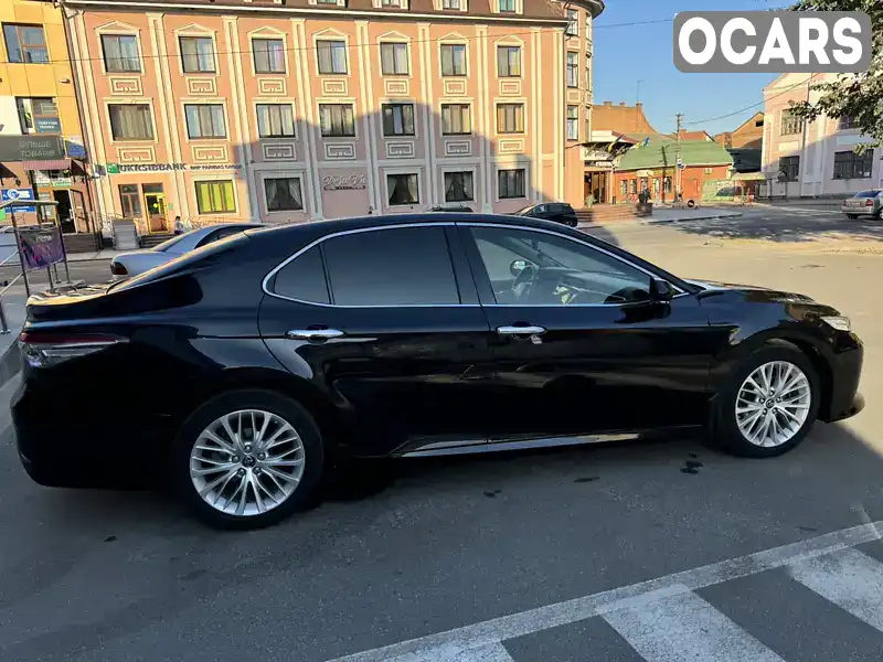 Седан Toyota Camry 2018 2.49 л. Автомат обл. Житомирська, Бердичів - Фото 1/21