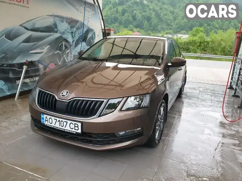 Ліфтбек Skoda Octavia 2019 1.6 л. Ручна / Механіка обл. Закарпатська, Рахів - Фото 1/4