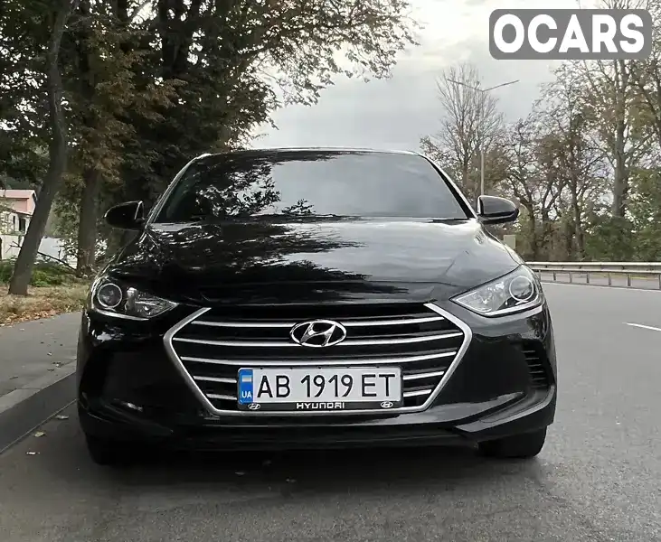 Седан Hyundai Elantra 2018 2 л. Автомат обл. Вінницька, Вінниця - Фото 1/12