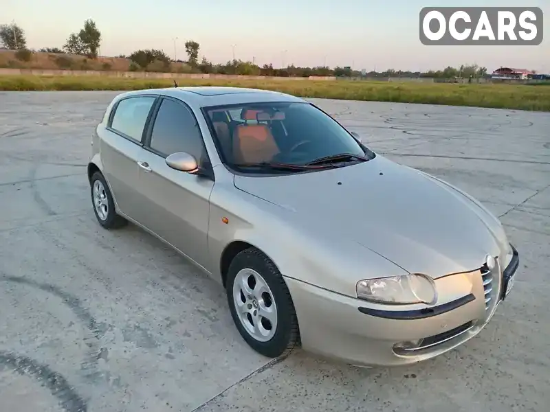 Позашляховик / Кросовер Alfa Romeo 147 2004 1.6 л. Ручна / Механіка обл. Вінницька, Вінниця - Фото 1/11