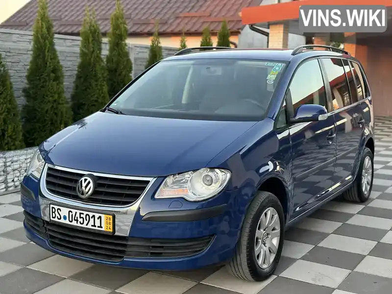 Минивэн Volkswagen Touran 2008 1.6 л. Ручная / Механика обл. Хмельницкая, Летичев - Фото 1/21