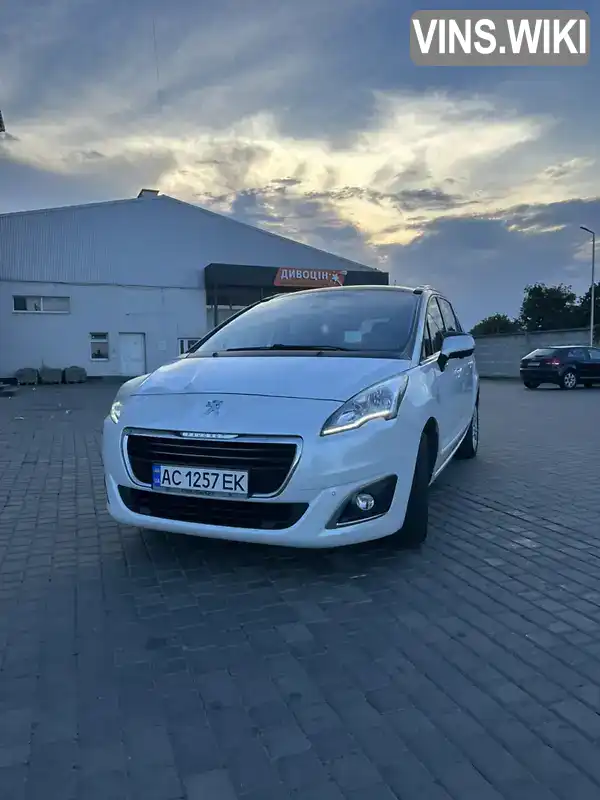 VF30EBHZTFS241066 Peugeot 5008 2015 Микровэн 1.56 л. Фото 3