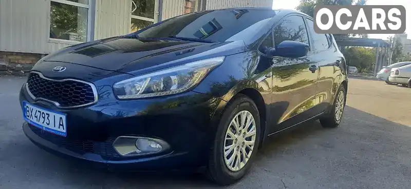 Хэтчбек Kia Ceed 2015 1.4 л. Ручная / Механика обл. Днепропетровская, Кривой Рог - Фото 1/17