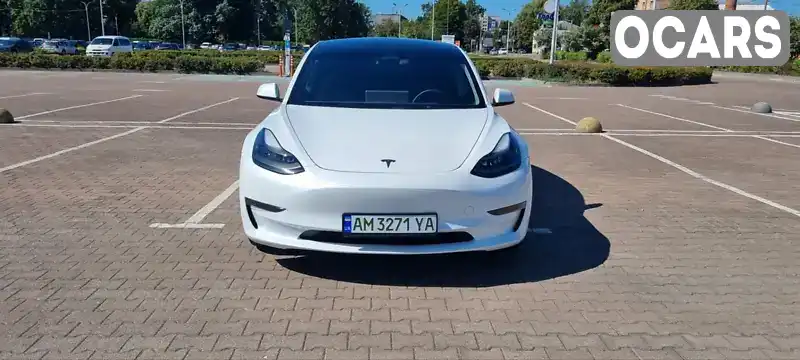 5YJ3E1EAXPF413447 Tesla Model 3 2023 Седан  Фото 2