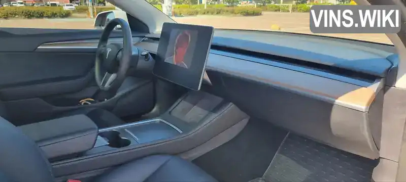 5YJ3E1EAXPF413447 Tesla Model 3 2023 Седан  Фото 4