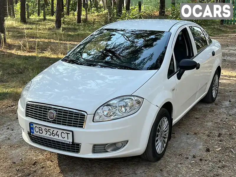 Седан Fiat Linea 2011 1.4 л. Ручна / Механіка обл. Чернігівська, Чернігів - Фото 1/10