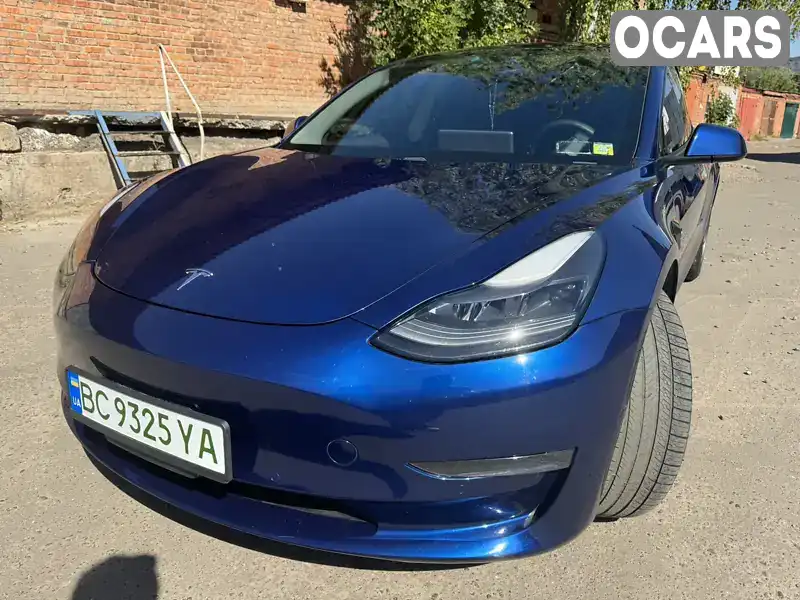 Седан Tesla Model 3 2021 null_content л. обл. Львівська, Червоноград - Фото 1/9