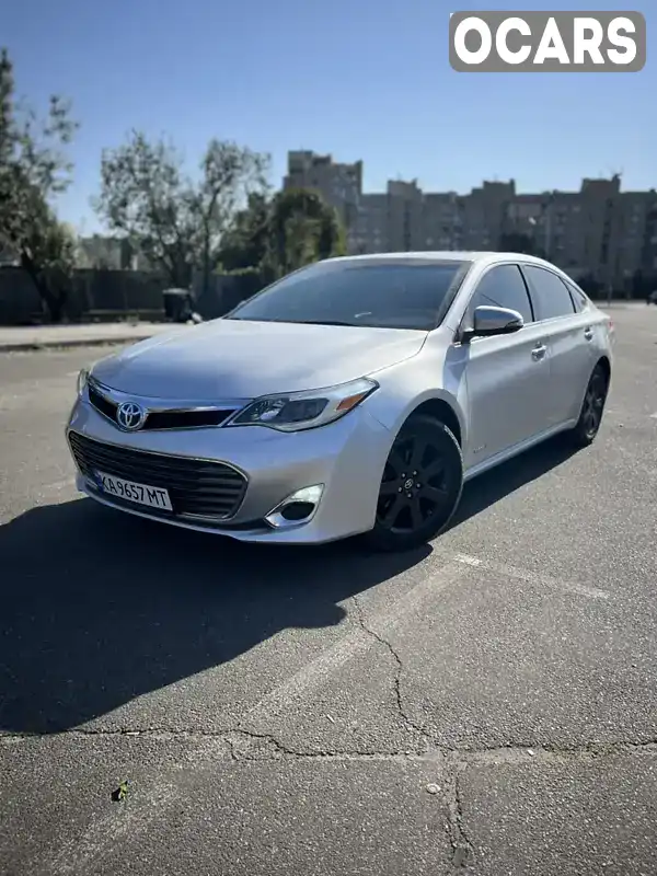 Седан Toyota Avalon 2014 2.49 л. Варіатор обл. Київська, Київ - Фото 1/21