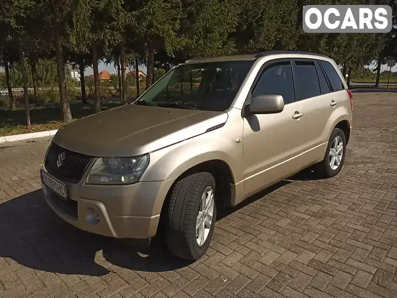 Позашляховик / Кросовер Suzuki Grand Vitara 2008 2 л. Ручна / Механіка обл. Рівненська, Рівне - Фото 1/21