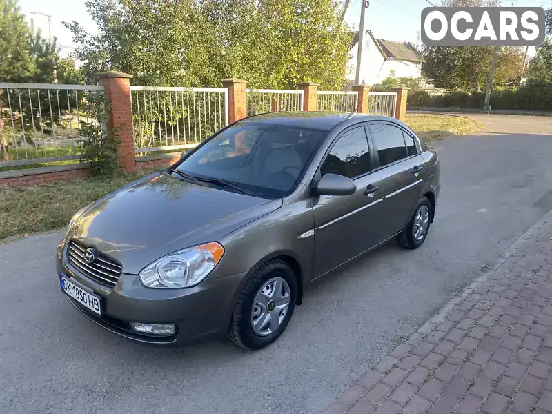 Седан Hyundai Accent 2008 1.4 л. Автомат обл. Рівненська, Рівне - Фото 1/15