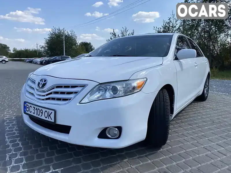 Седан Toyota Camry 2010 2.5 л. Автомат обл. Львівська, Львів - Фото 1/21