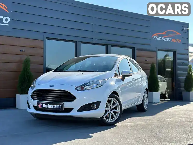 Седан Ford Fiesta 2015 1.6 л. Автомат обл. Рівненська, Рівне - Фото 1/21